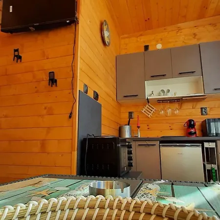 шангри ла - 2, плаж градина مكان تخييم *