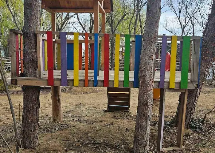 шангри ла - 2, плаж градина مكان تخييم سوزوبول