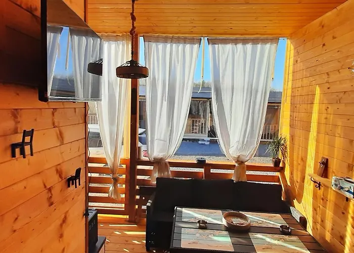 шангри ла - 2, плаж градина مكان تخييم سوزوبول