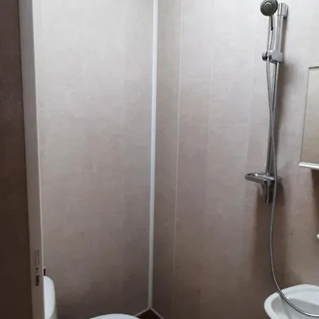 Къмпинг шангри ла - 2, плаж градина *